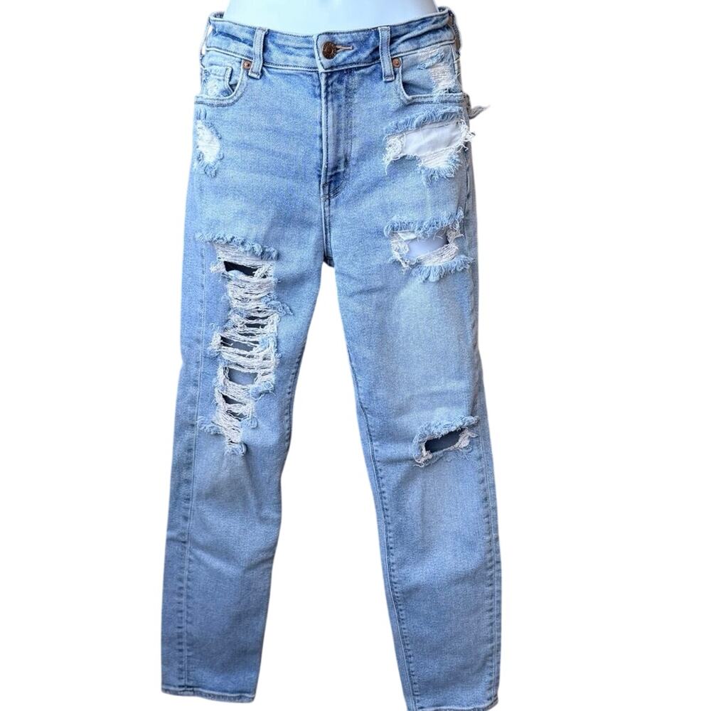 American Eagle Ripped Mom Jeans Size 0